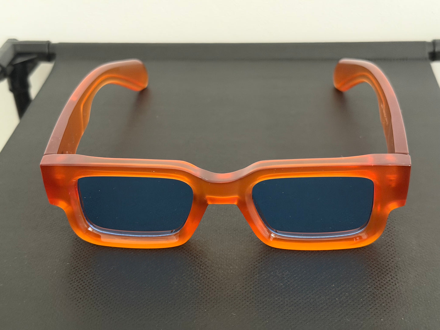 ORANGE GLASSES - BLACK LOGO