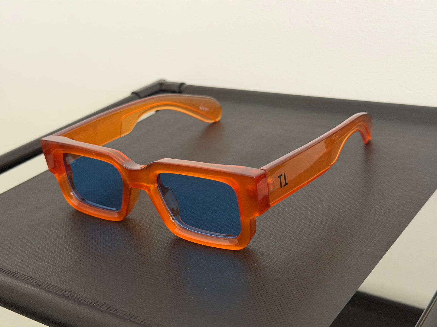 ORANGE GLASSES - BLACK LOGO