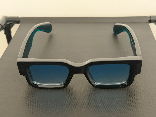 BLUE GLASSES - BLACK LOGO